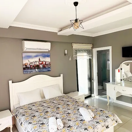 Liggo Garden Muestakil Muhafazakar Isitmali Havuzlu Vila