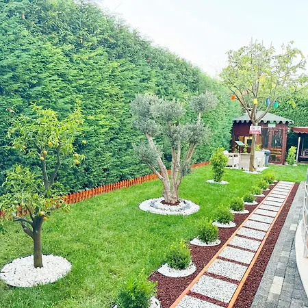Liggo Garden Muestakil Muhafazakar Isitmali Havuzlu *